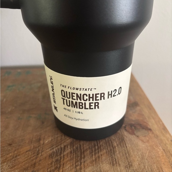 Stanley Quencher H2.0 Tumbler NEW - Picture 4 of 6